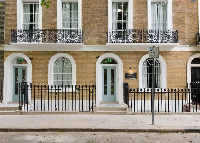 Angus Hotel London